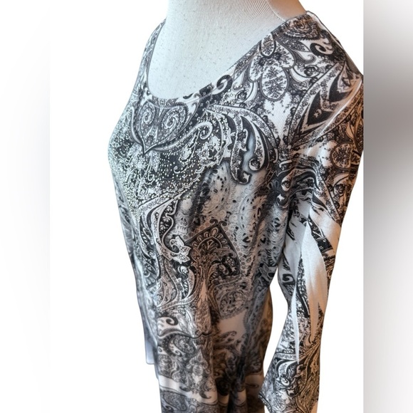 One World Live and Let Live Studded 3/4 Sleeve Top Women's Size Medium - Picture 2 of 15